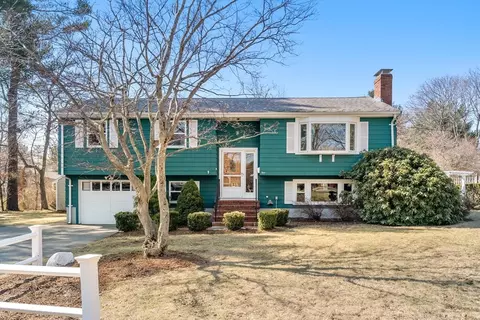 4 Jeffrey Rd, Canton, MA 02021