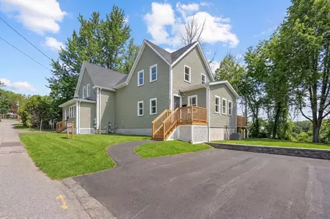 45 Fruit St # A, Leominster, MA 01453