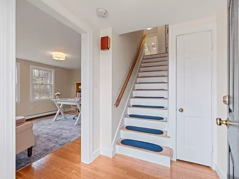 7 Mohawk Dr, Acton, MA 01720 photo 20