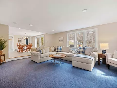 7 Mohawk Dr, Acton, MA 01720 photo 9