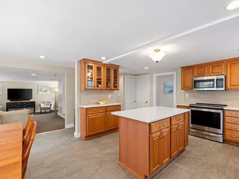 7 Mohawk Dr, Acton, MA 01720 photo 14