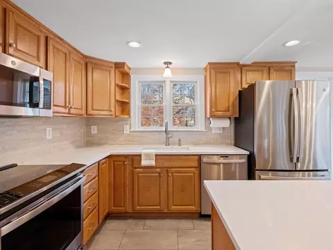 7 Mohawk Dr, Acton, MA 01720 photo 12