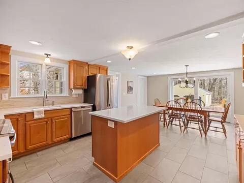 7 Mohawk Dr, Acton, MA 01720 photo 13