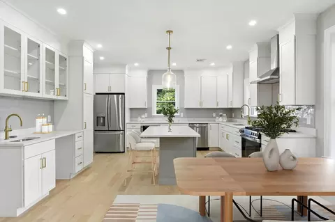 11 Washington St #8, Ipswich, MA 01938