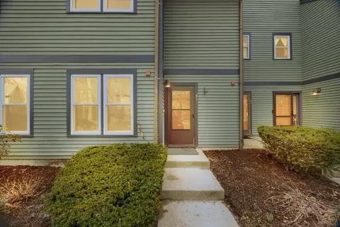 110 Dean St #41, Taunton, MA 02780