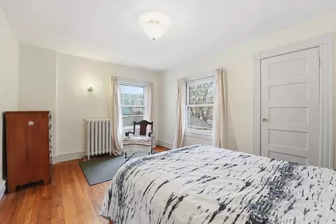 31 Trinity Ter, Springfield, MA 01108 photo 17