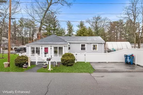79 Valley Rd, Tewksbury, MA 01876