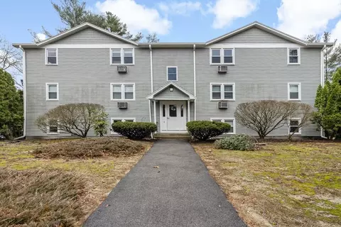 1 Wilbur Ter #2, Norton, MA 02766