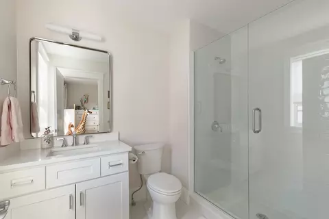 Bath - 36 Patton Rd, Wellesley, MA 02482 photo 2 of 3