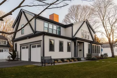 Exterior - 36 Patton Rd, Wellesley, MA 02482 photo 2 of 5
