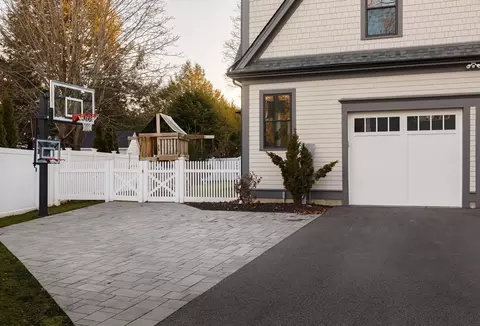 Exterior - 36 Patton Rd, Wellesley, MA 02482 photo 4 of 5