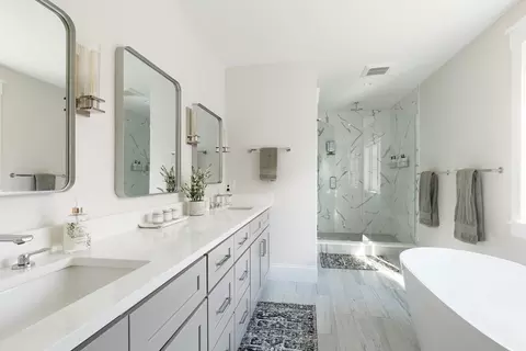 Bath - 36 Patton Rd, Wellesley, MA 02482 photo 1 of 3