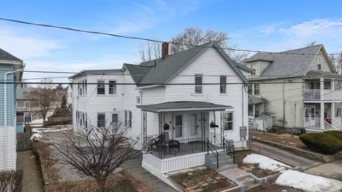 17 2 Balcom St # -1, Nashua, NH 03060