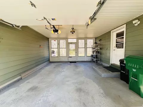 240 Mccarthy Ave, Chicopee, MA 01020 photo 4