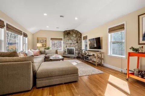 88 Robinwood Ave, Needham, MA 02492 photo 10