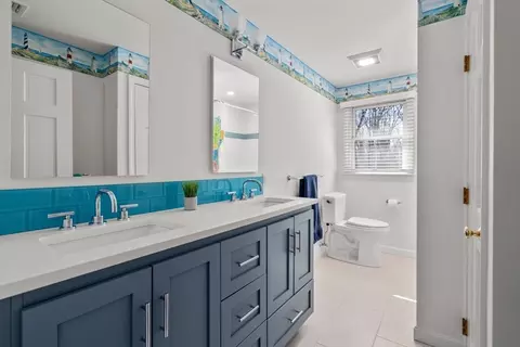 88 Robinwood Ave, Needham, MA 02492 photo 20