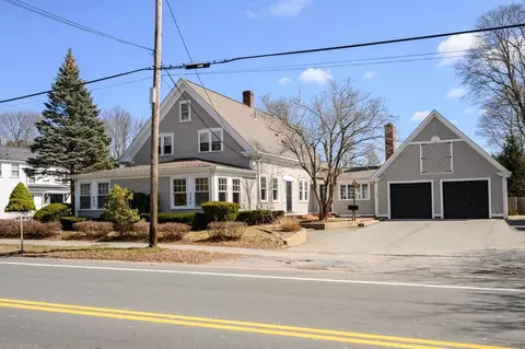 Exterior - 498-500 Main, Hingham, MA 02043 photo 2 of 10