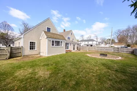 Exterior - 498-500 Main, Hingham, MA 02043 photo 8 of 10