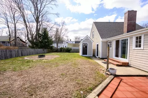 Exterior - 498-500 Main, Hingham, MA 02043 photo 6 of 10
