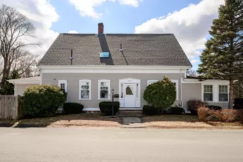 Exterior - 498-500 Main, Hingham, MA 02043 photo 9 of 10