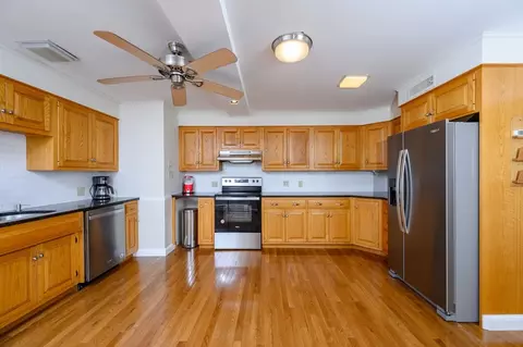 Kitchen - 498-500 Main, Hingham, MA 02043 photo 1 of 3