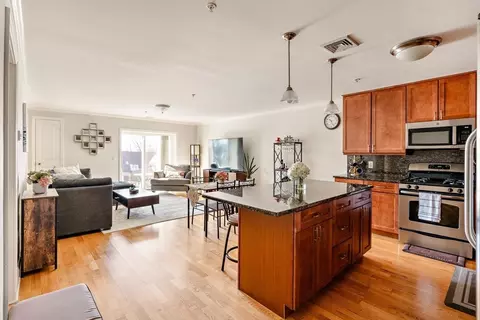 179 Park St #404, Medford, MA 02155