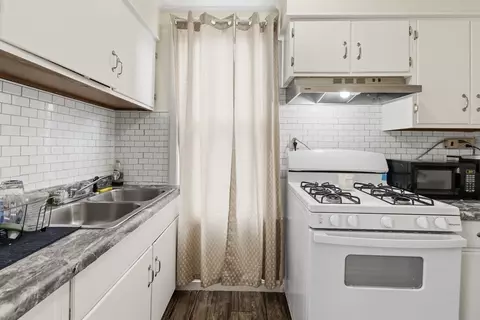 550 June St, Fall River, MA 02720 photo 7