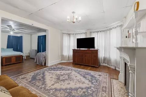 550 June St, Fall River, MA 02720 photo 10