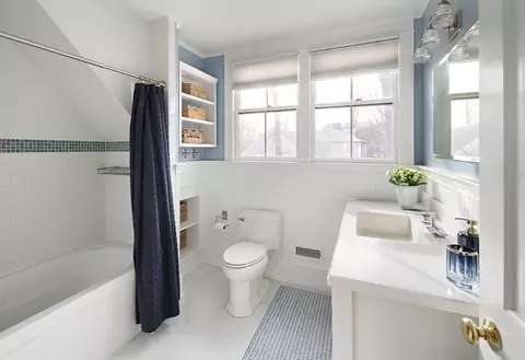 272 North St, Hingham, MA 02043 photo 10