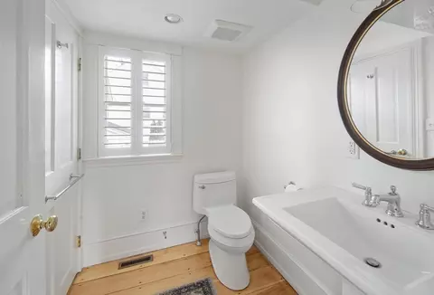 272 North St, Hingham, MA 02043 photo 14