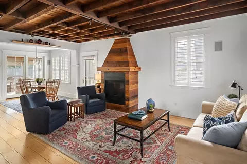 272 North St, Hingham, MA 02043 photo 2