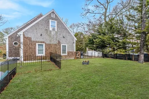 15 Florence Ave, Mashpee, MA 02649 photo 24