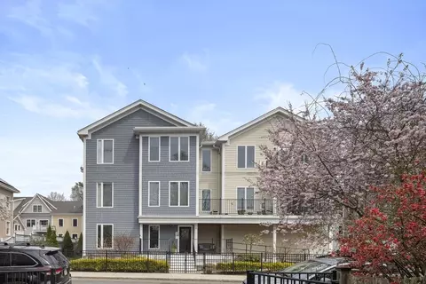 6 Ashland #2, Dorchester, MA 02122