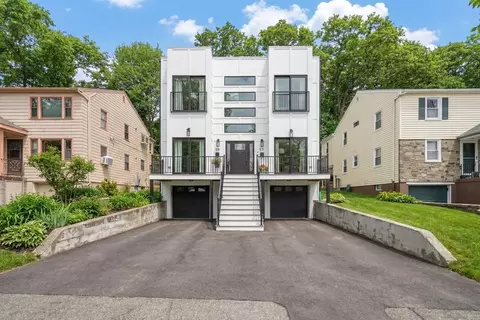 57-59 Highland Rd #57, Brookline, MA 02445