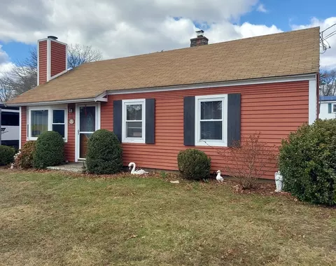 76 Ralph Mann Dr, Stoughton, MA 02072