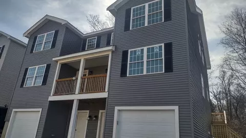 12 Fayville Ln #12, Southborough, MA 01772