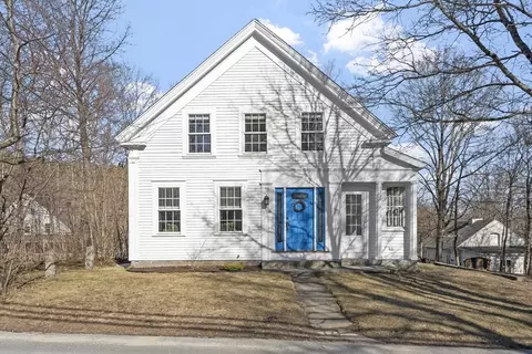 6 Water St, Ashburnham, MA 01430