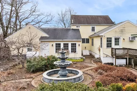 43 Wakefield St, Reading, MA 01867 photo 12