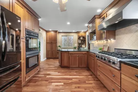 43 Wakefield St, Reading, MA 01867 photo 21