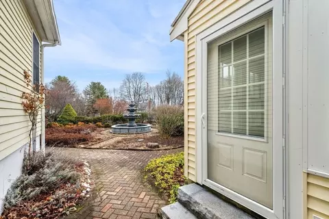 43 Wakefield St, Reading, MA 01867 photo 9