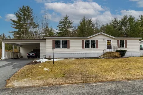 90 Earl Dr, Athol, MA 01331