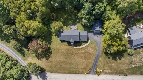 8 Virginia Ave, Sutton, MA 01590 photo 34