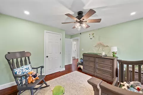 8 Virginia Ave, Sutton, MA 01590 photo 23