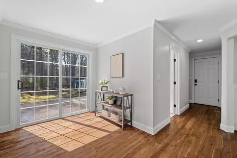 8 Virginia Ave, Sutton, MA 01590 photo 11