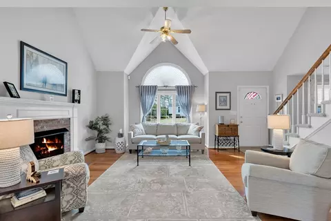 46 Snead Dr, Mashpee, MA 02649 photo 6