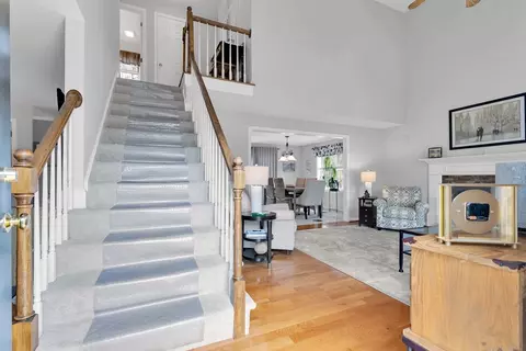46 Snead Dr, Mashpee, MA 02649 photo 4