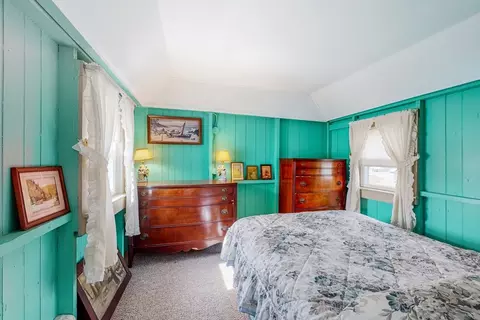 Bedroom - 9 Parkview Ave, Beverly, MA 01915 photo 7 of 8