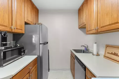 Kitchen - 85 E India Row #25A, Boston, MA 02110 photo 2 of 2