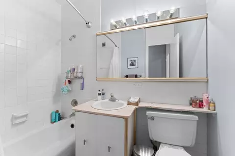 Bath - 85 E India Row #25A, Boston, MA 02110 photo 1 of 1
