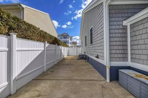 Exterior - 213 Boyden St, Fall River, MA 02721 photo 3 of 3
